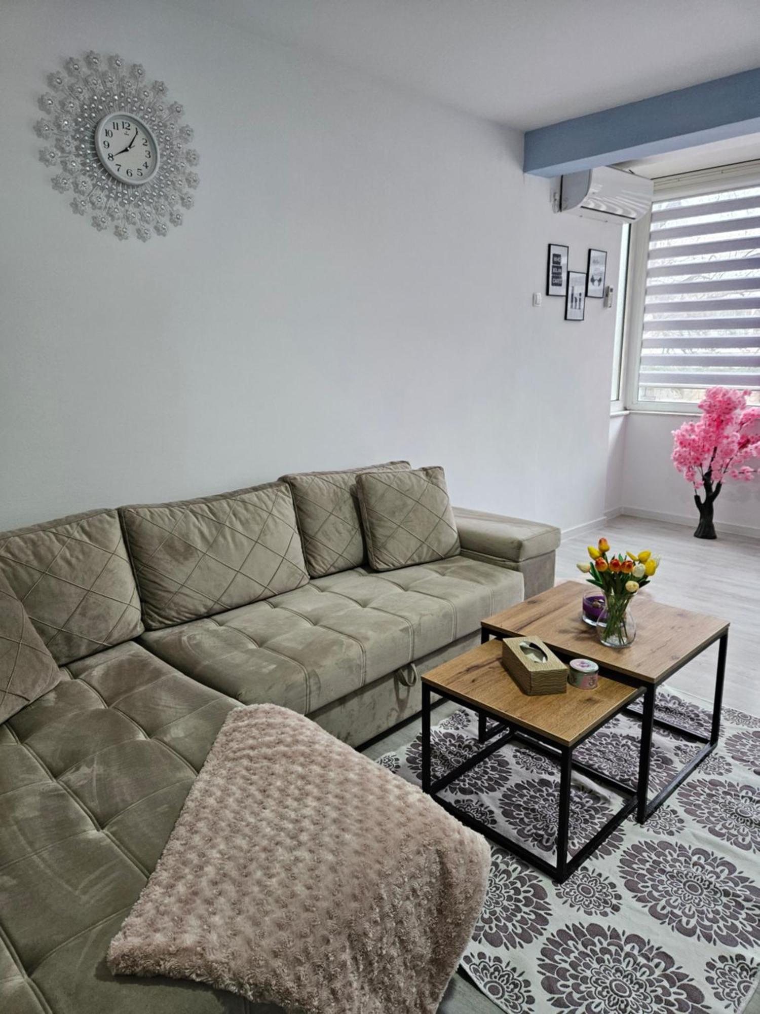 شقة Apartman Nana موستار المظهر الخارجي الصورة
